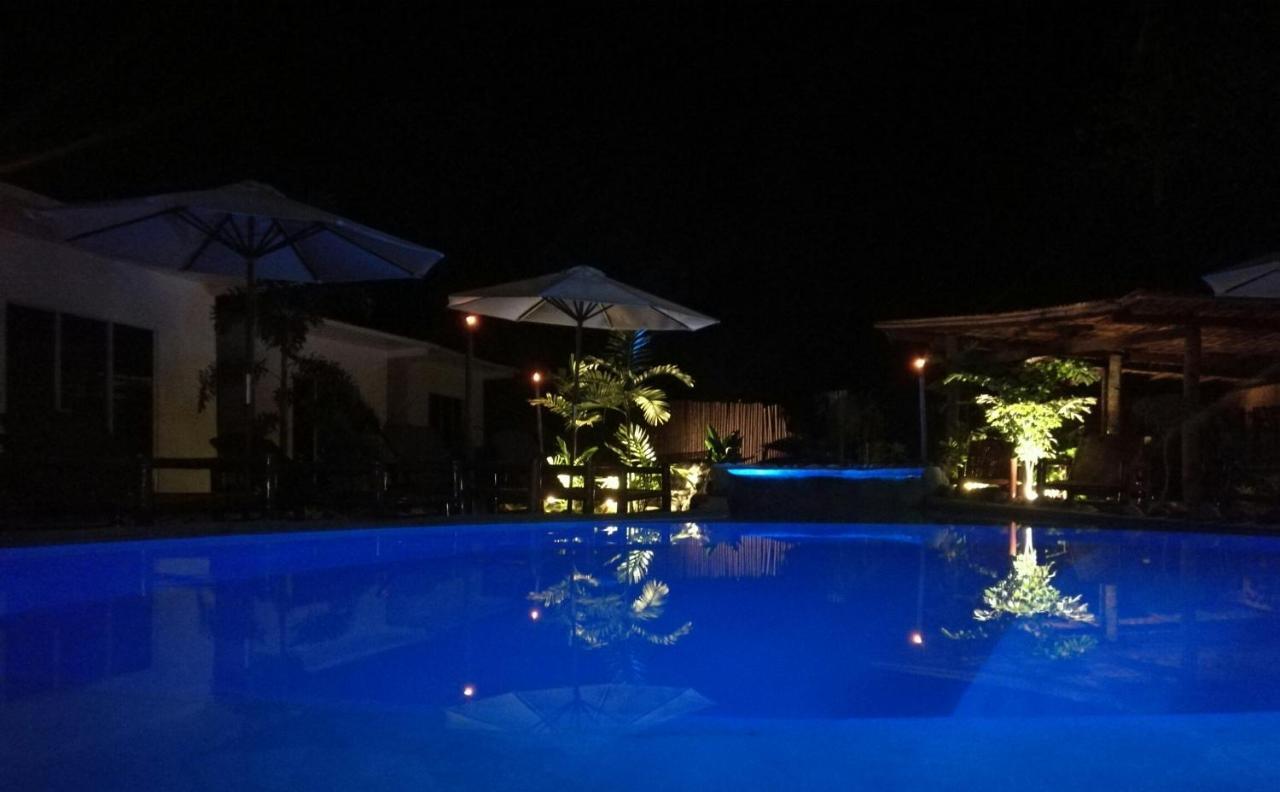 Oceanlife Explorers Resort Siquijor Extérieur photo